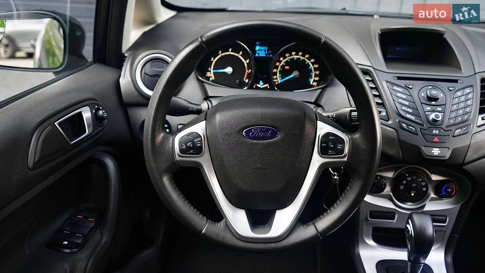 2013 Ford Fiesta - мініатюра 31
