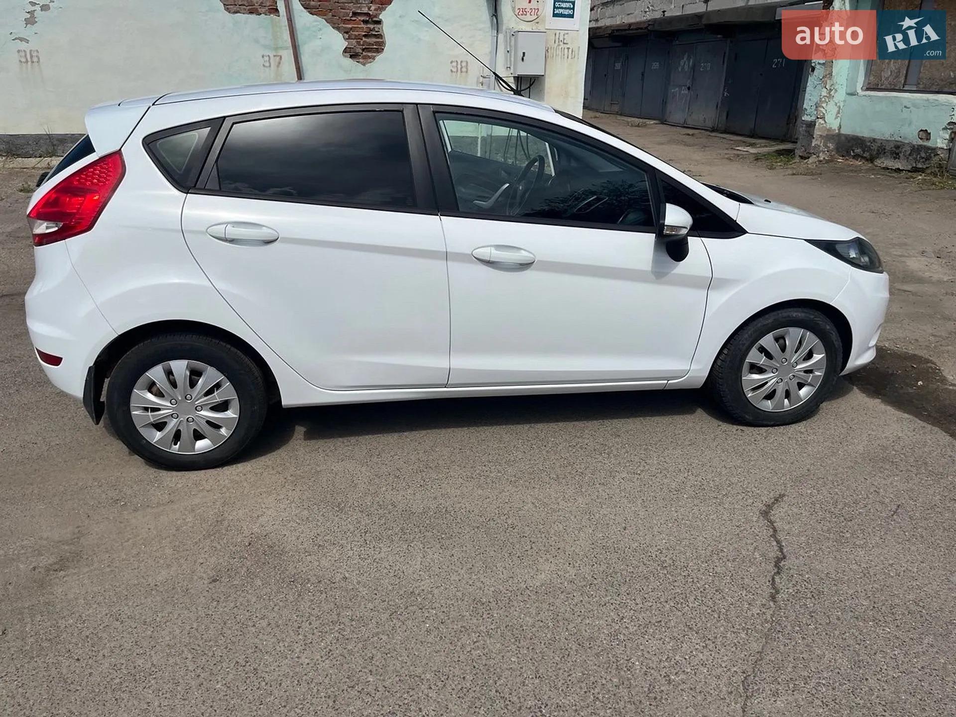 2012 Ford Fiesta - мініатюра 3