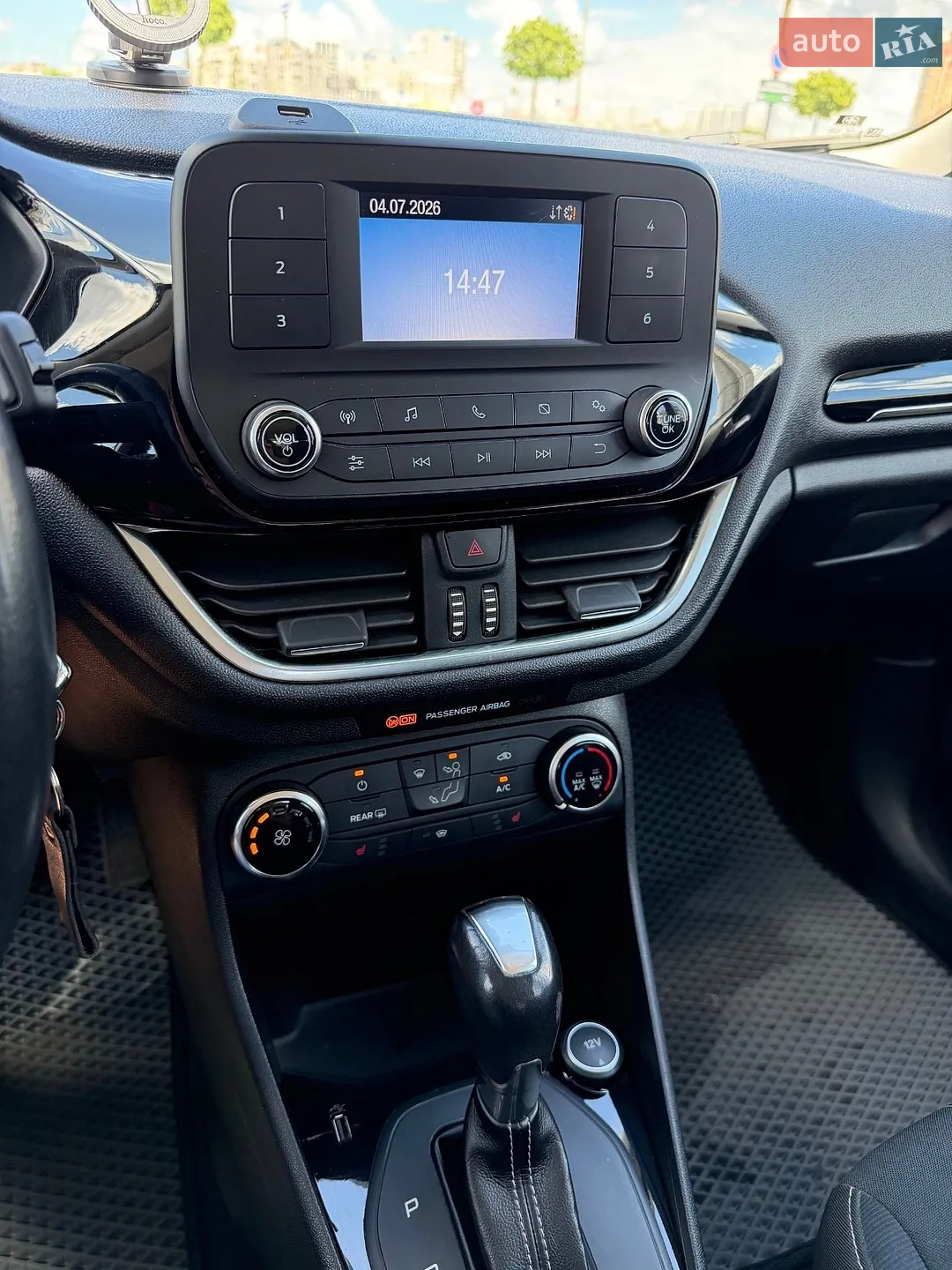 2018 Ford Fiesta - мініатюра 26