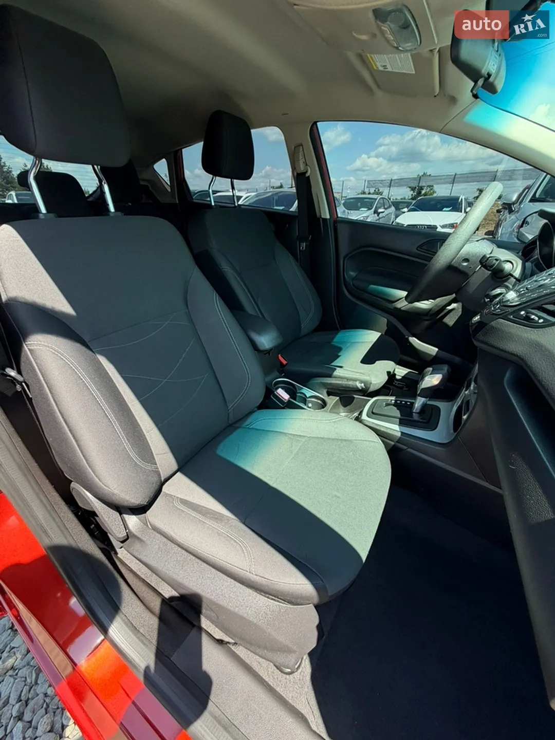 2018 Ford Fiesta - мініатюра 25