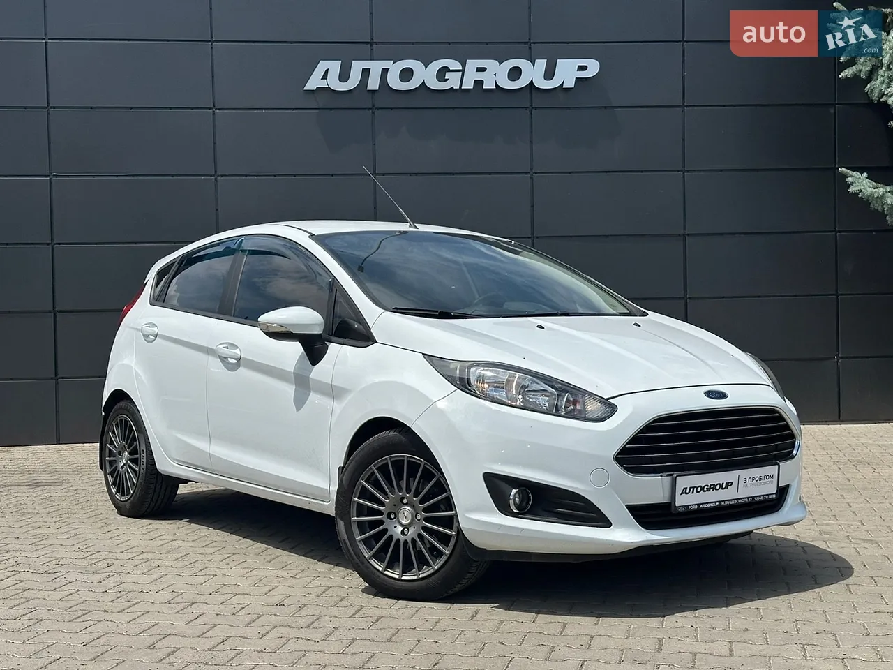 2015 Ford Fiesta - мініатюра 21