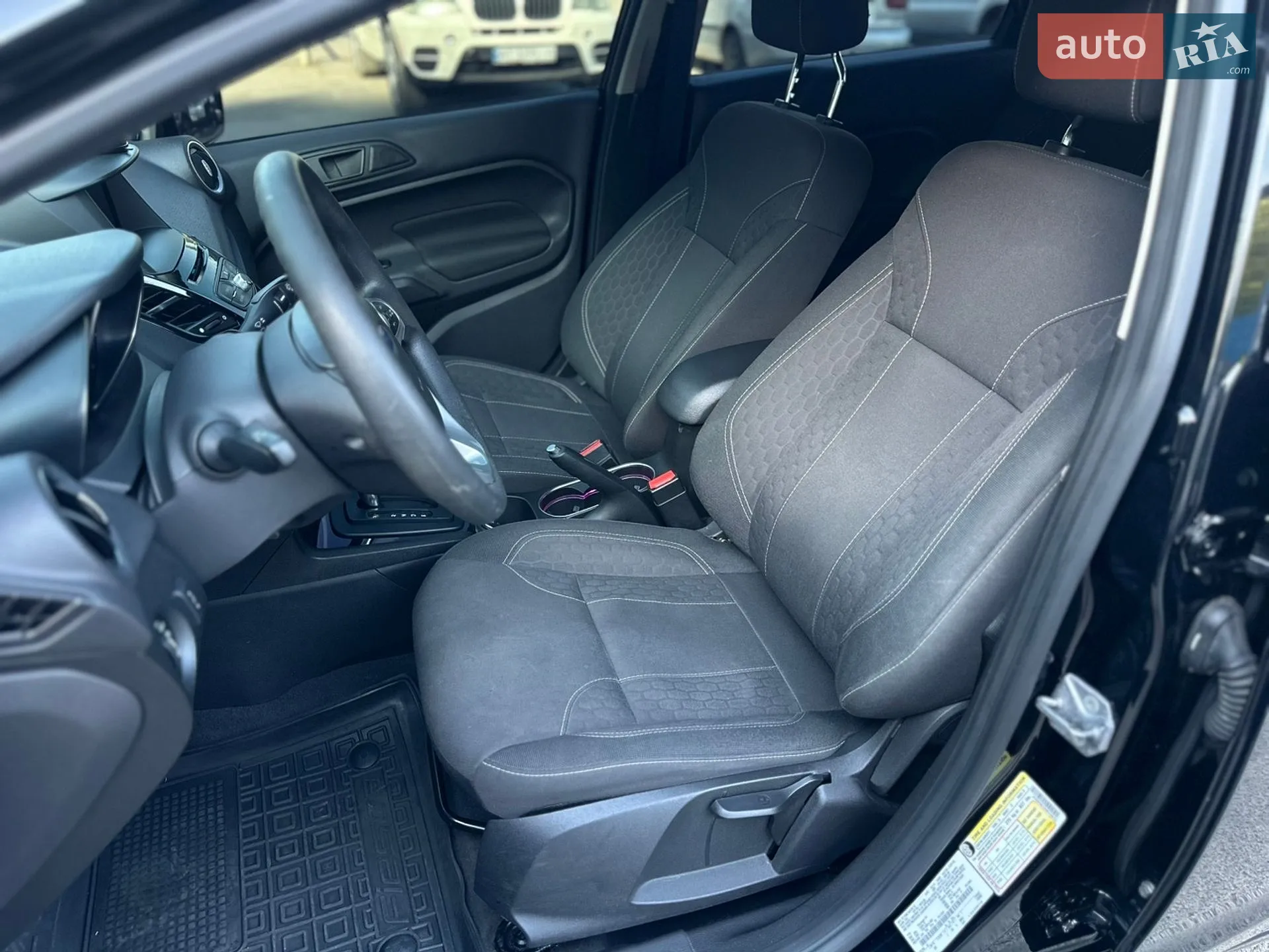 2019 Ford Fiesta - мініатюра 13