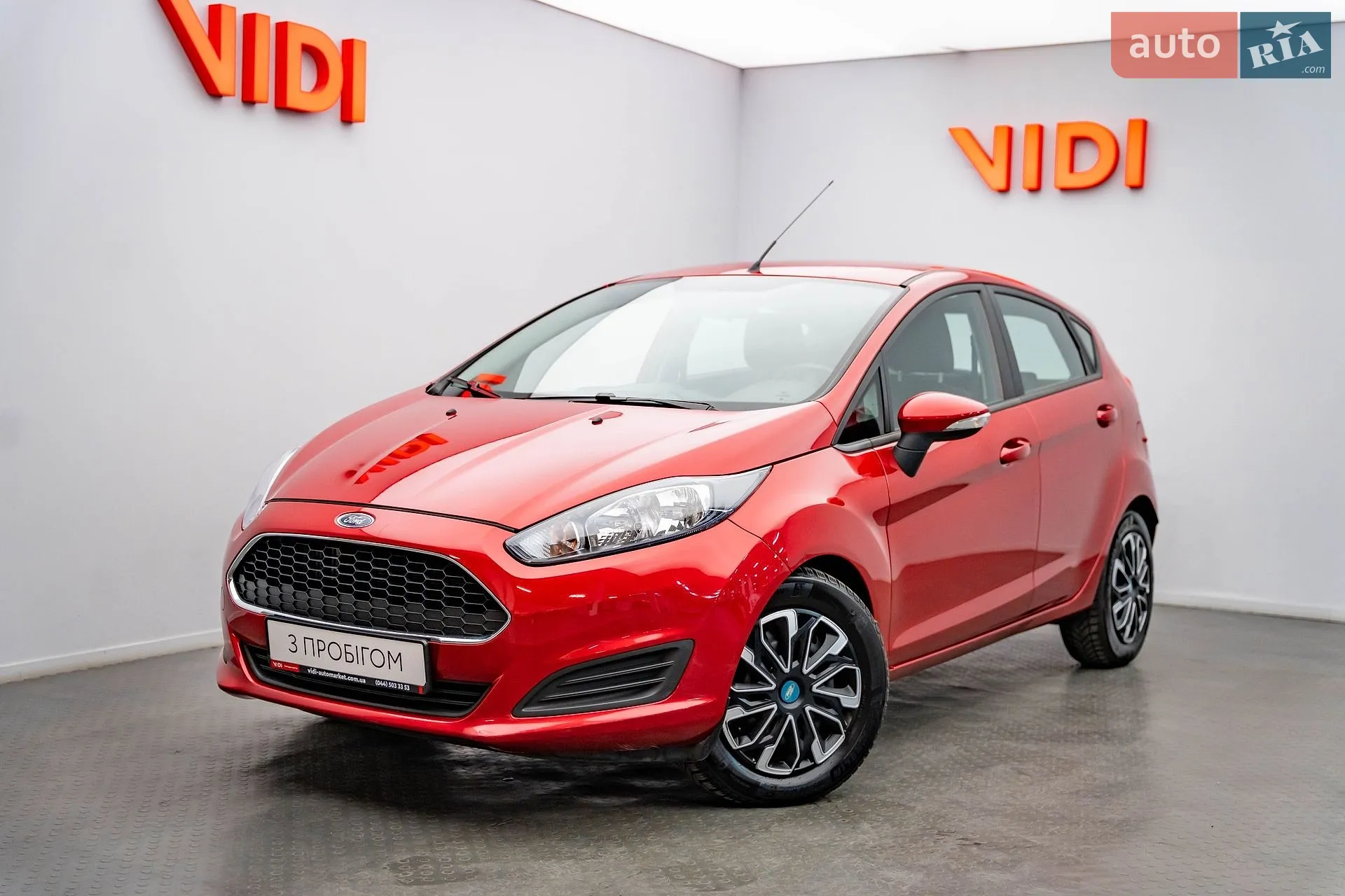 2016 Ford Fiesta - фото 1