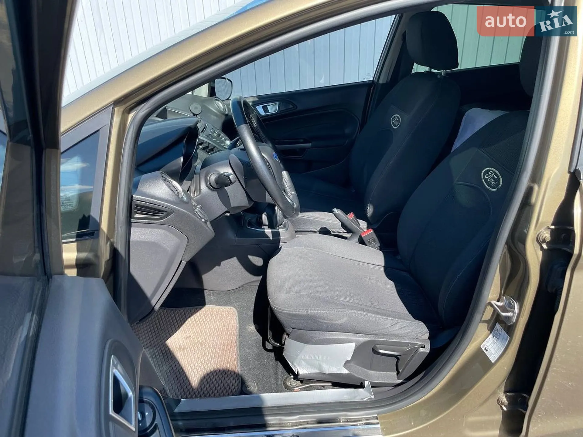 2013 Ford Fiesta - мініатюра 9