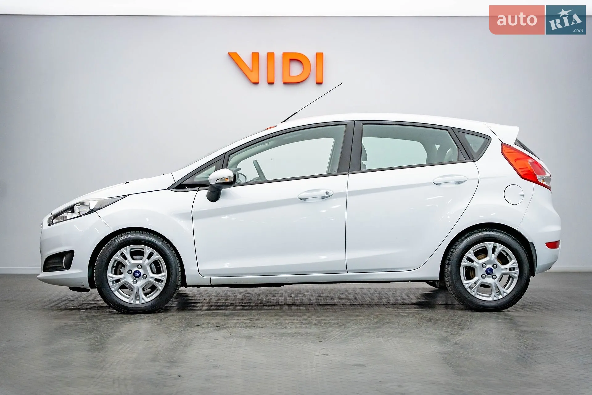 2013 Ford Fiesta - мініатюра 3