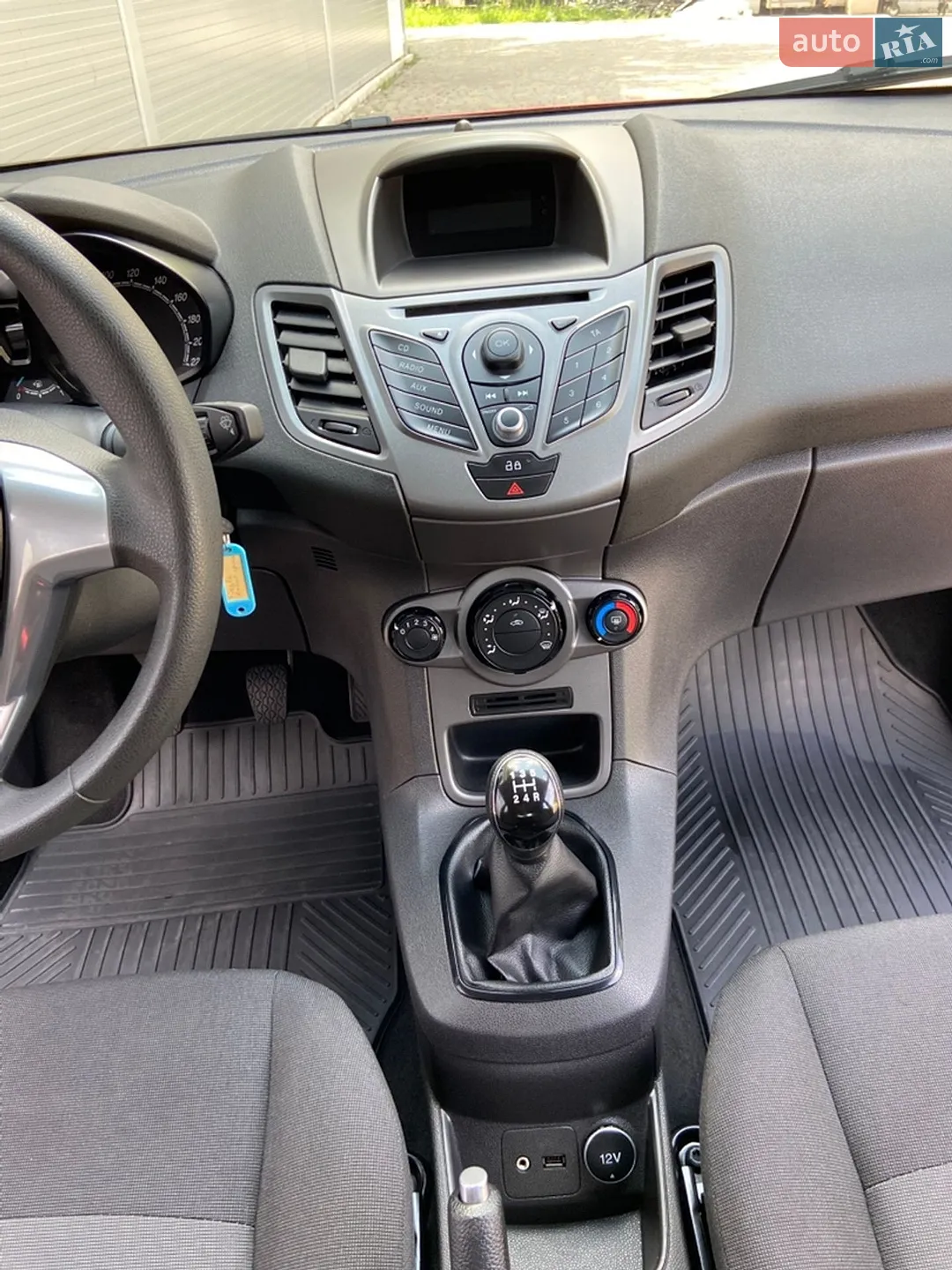 2013 Ford Fiesta - мініатюра 49