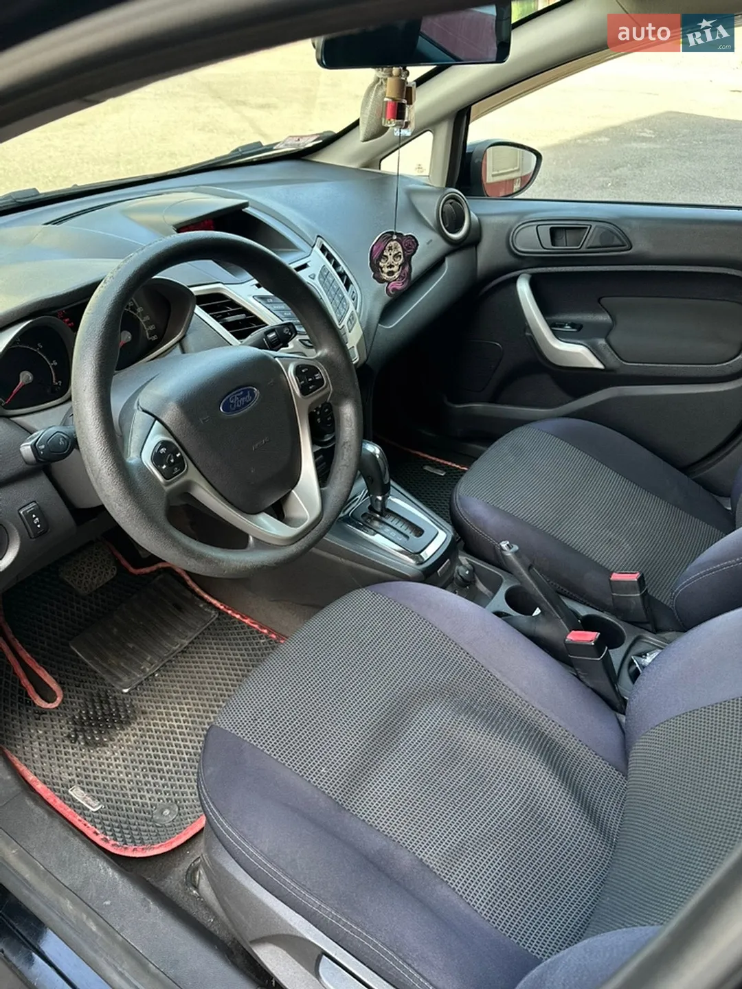 2011 Ford Fiesta - мініатюра 10