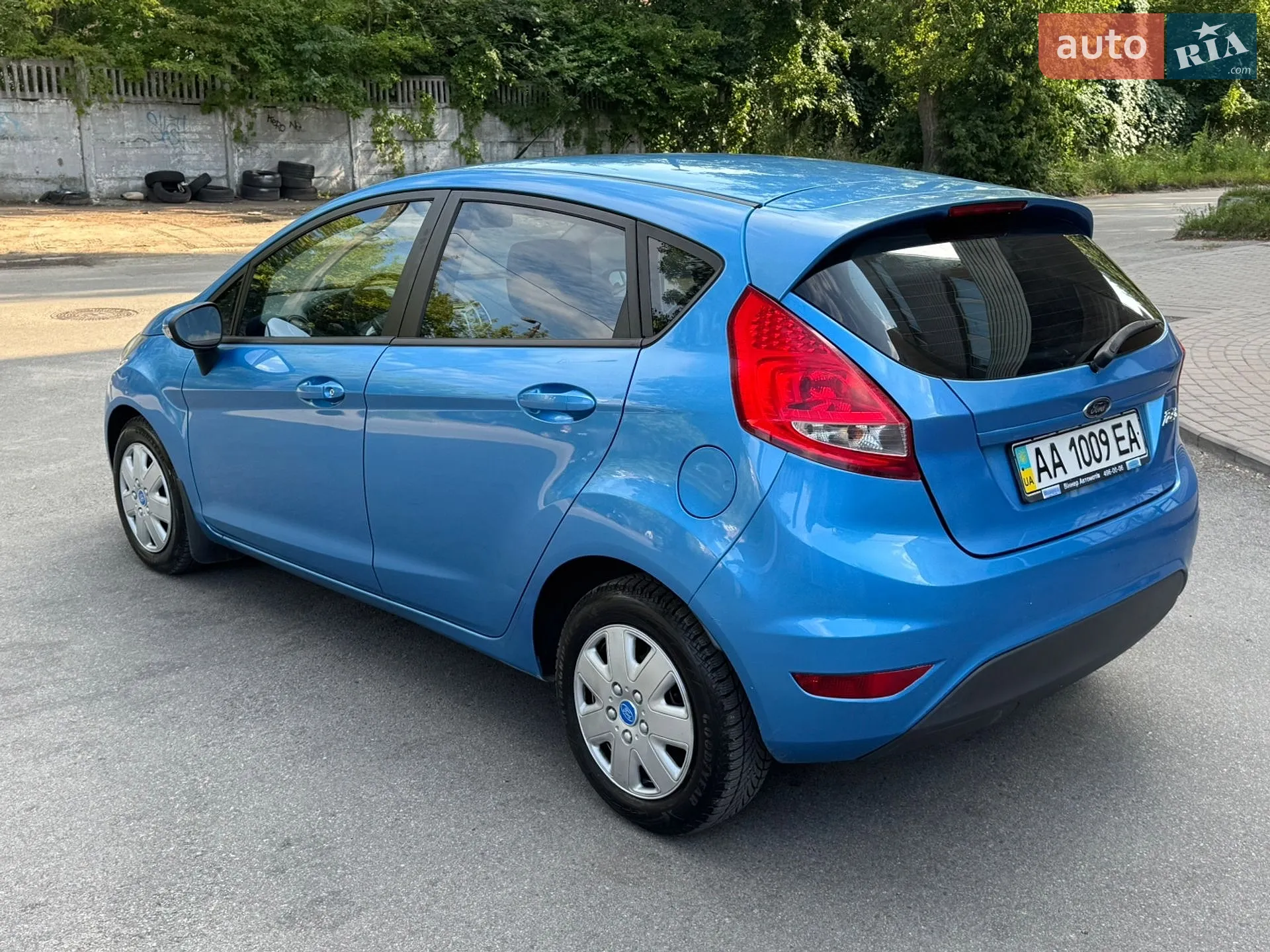 2010 Ford Fiesta - мініатюра 11