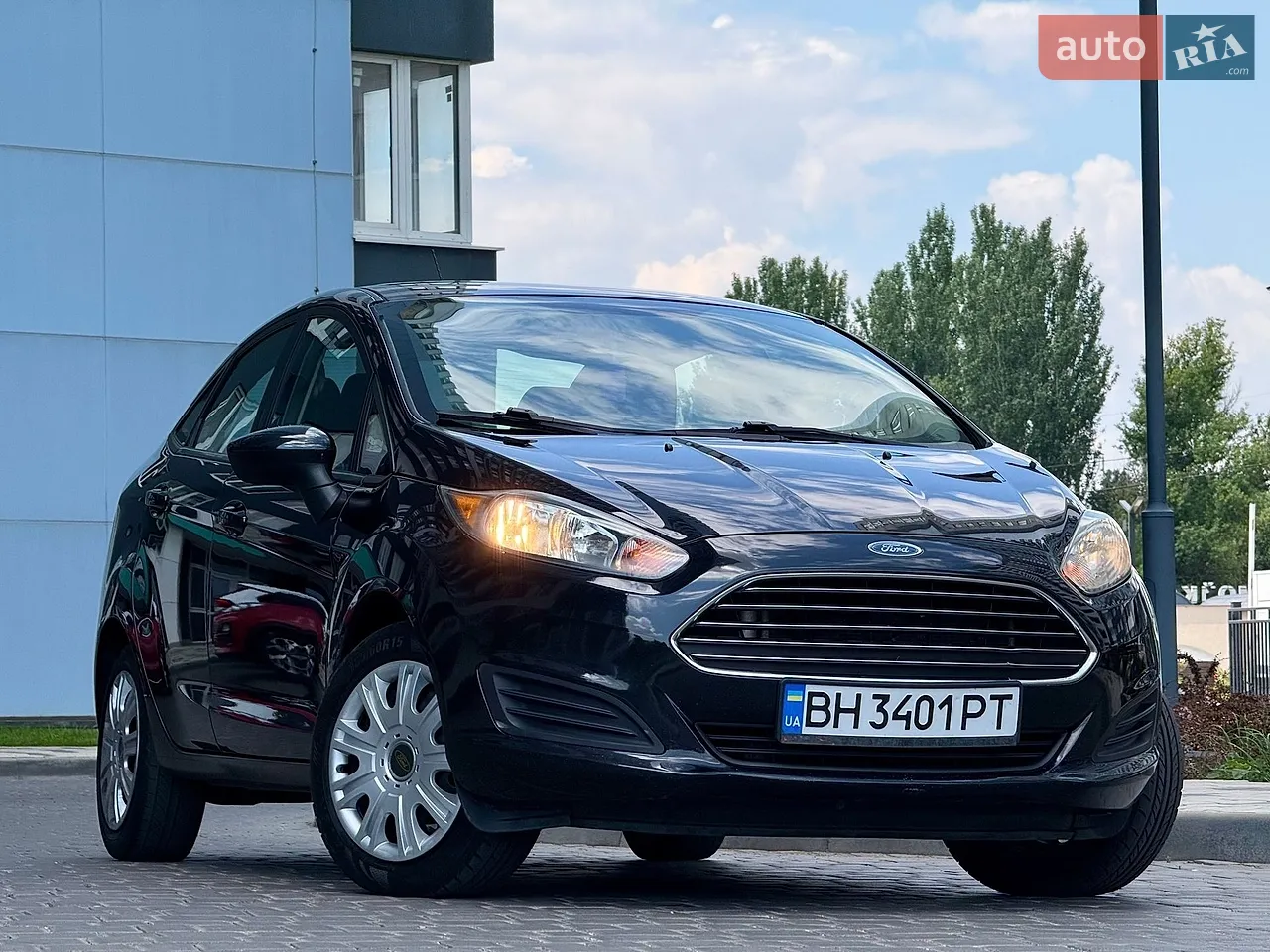 2015 Ford Fiesta - мініатюра 18