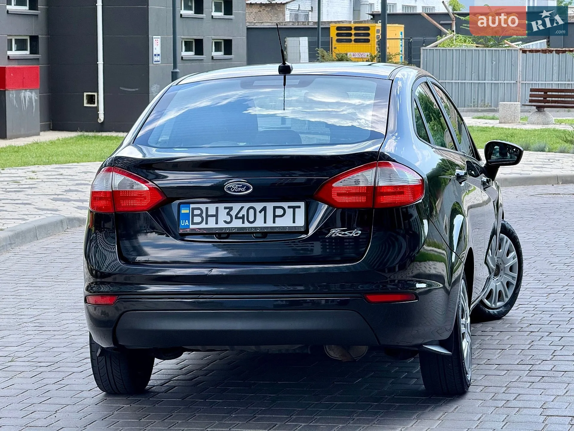 2015 Ford Fiesta - мініатюра 6