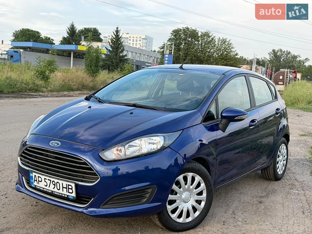 2015 Ford Fiesta - мініатюра 15