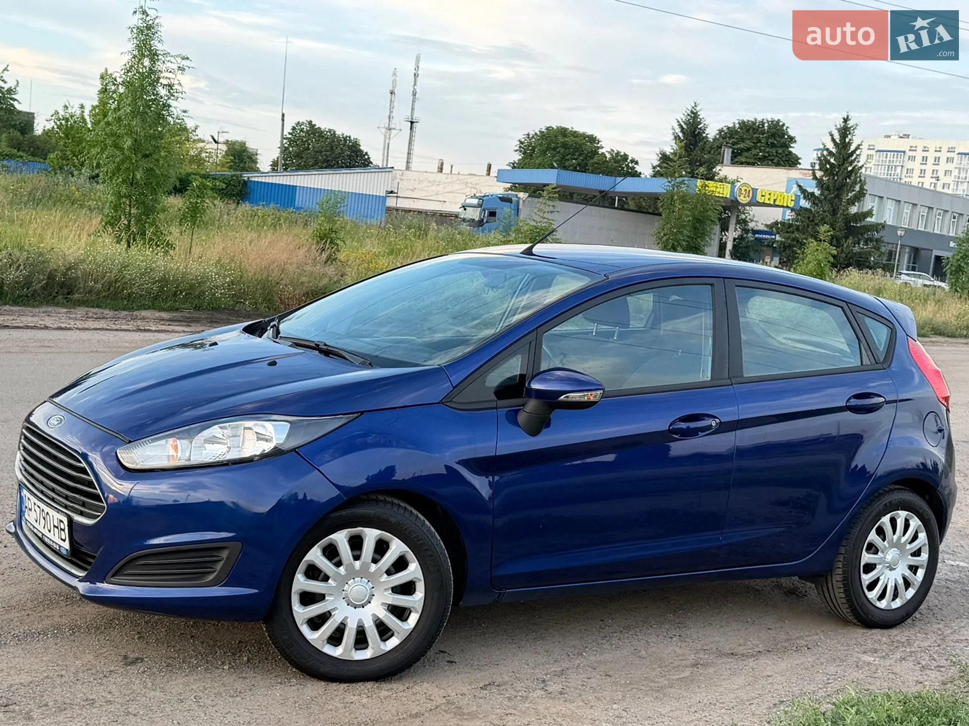 2015 Ford Fiesta - мініатюра 13