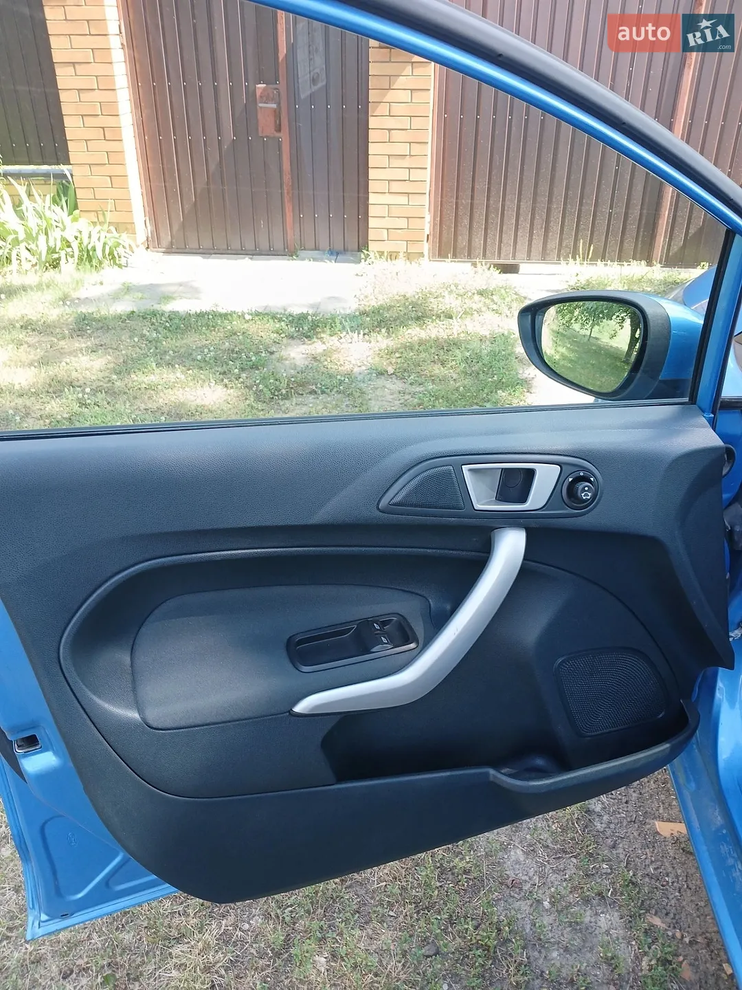 2012 Ford Fiesta - мініатюра 8
