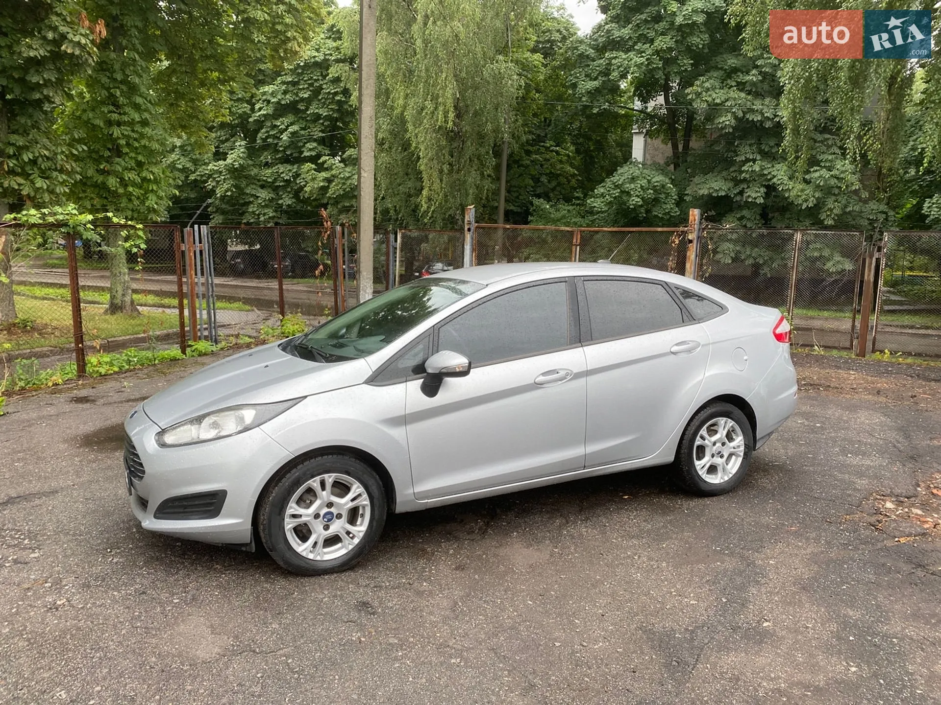 2013 Ford Fiesta - мініатюра 4