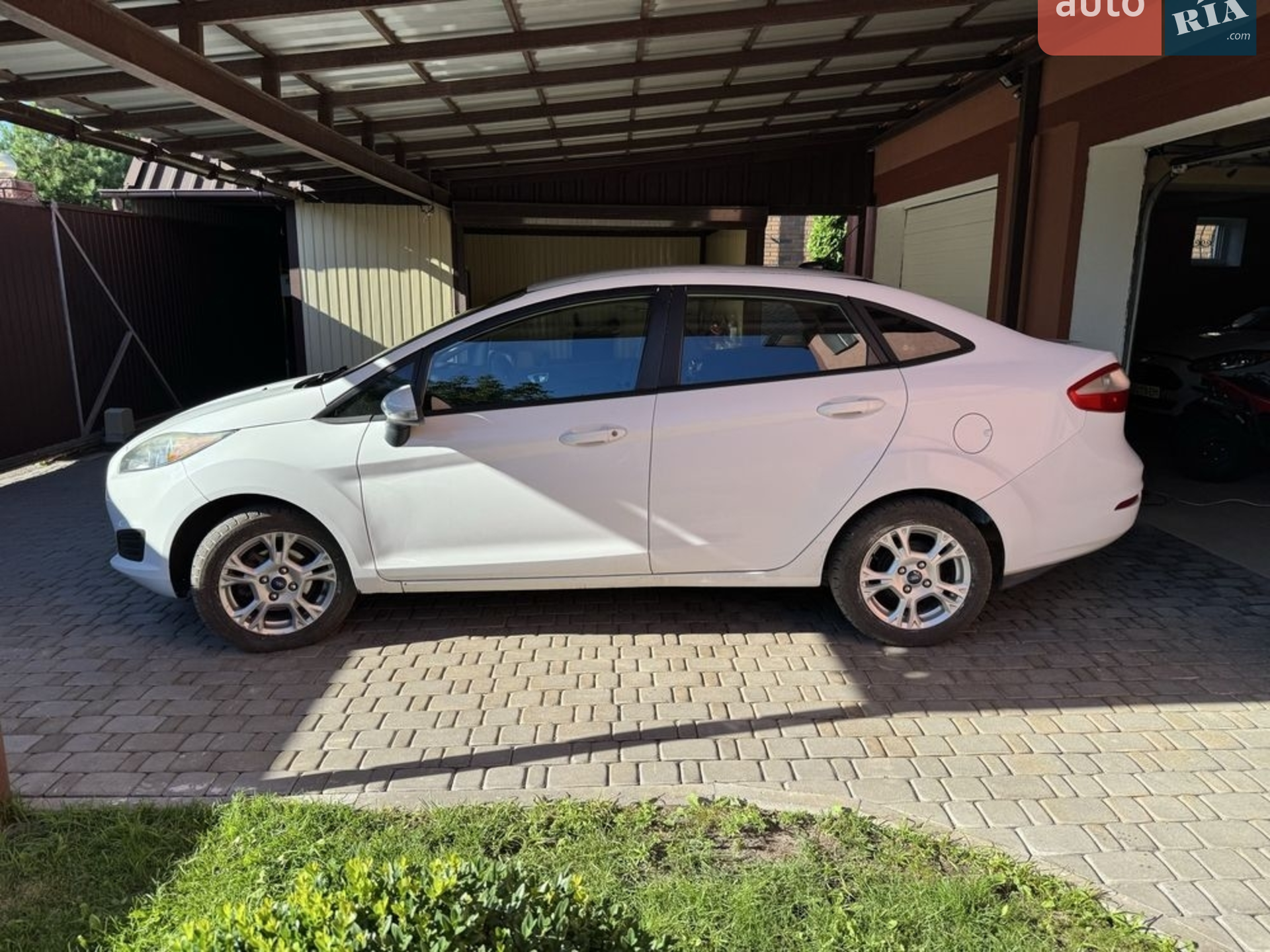 2015 Ford Fiesta - мініатюра 5