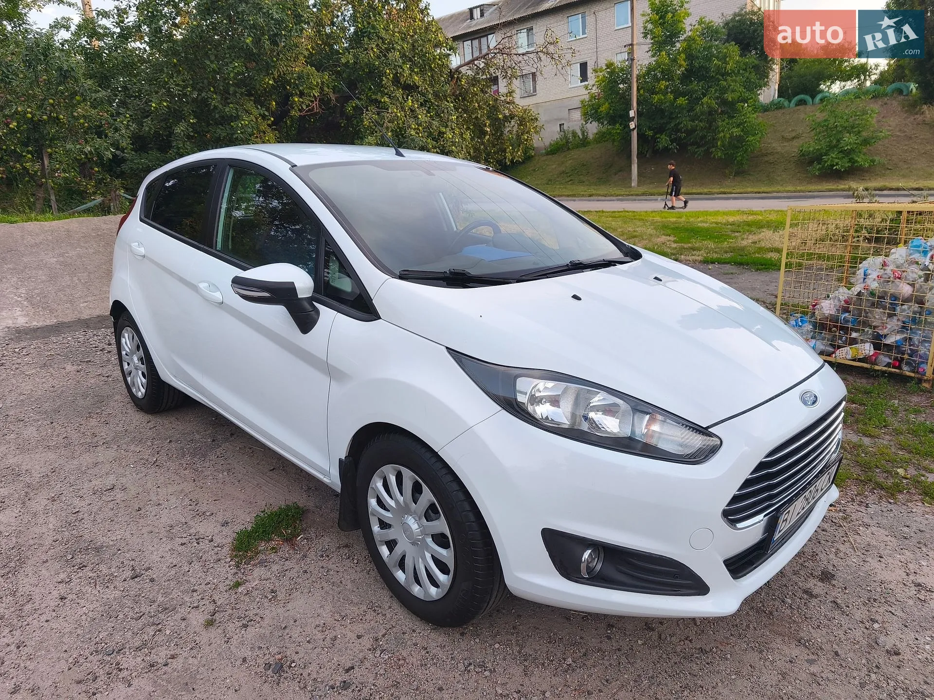 2013 Ford Fiesta - мініатюра 2