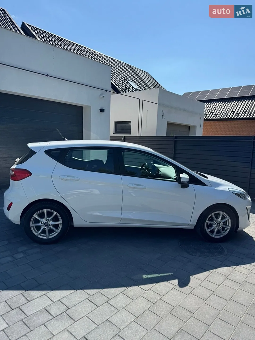 2018 Ford Fiesta - мініатюра 4