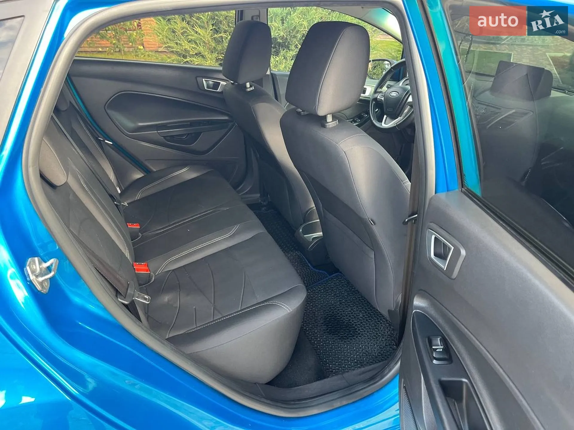 2015 Ford Fiesta - мініатюра 10