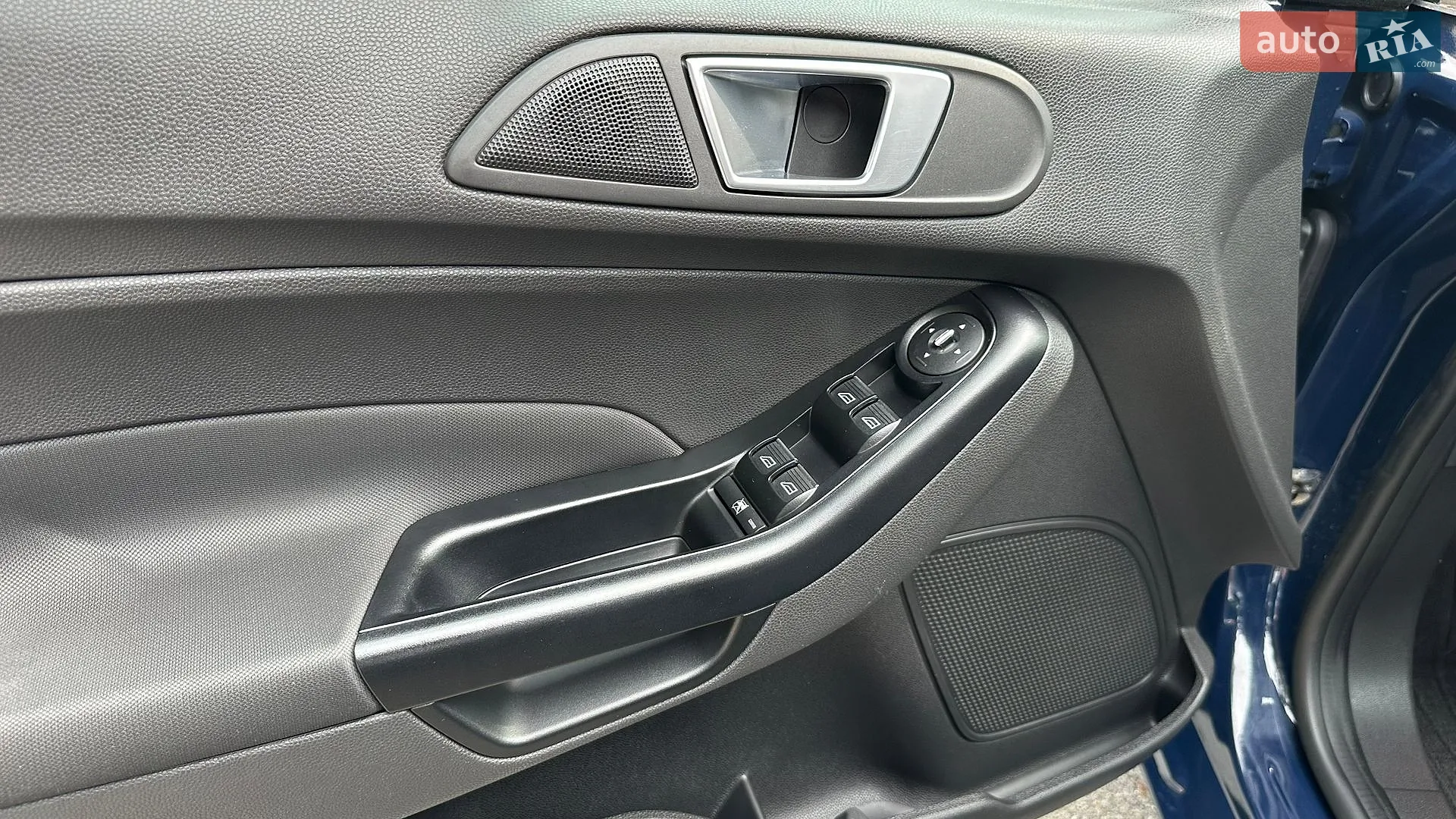 2013 Ford Fiesta - мініатюра 10