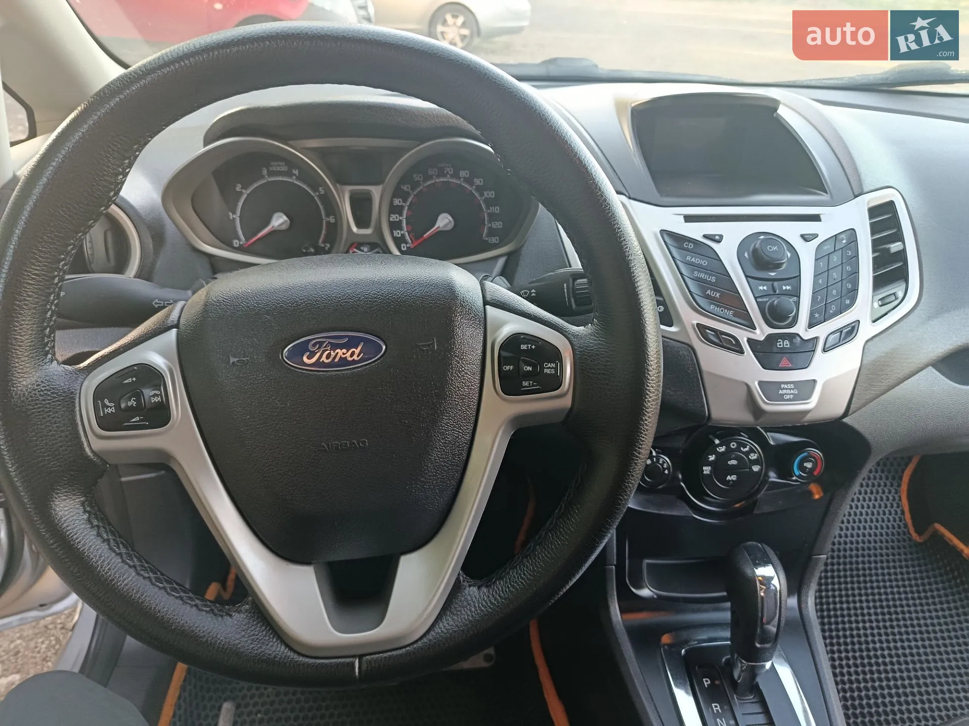 2012 Ford Fiesta - мініатюра 18