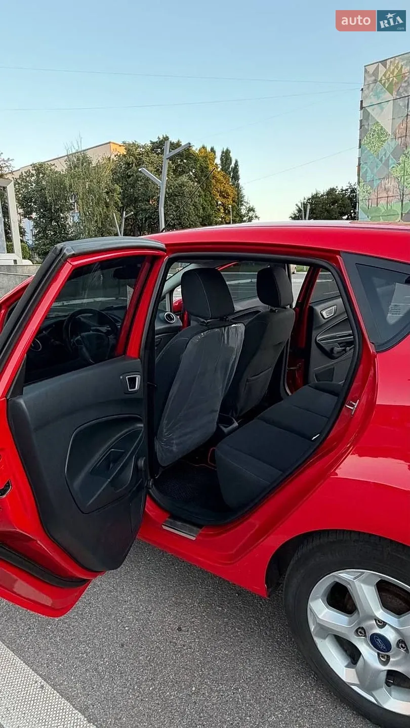 2012 Ford Fiesta - мініатюра 6