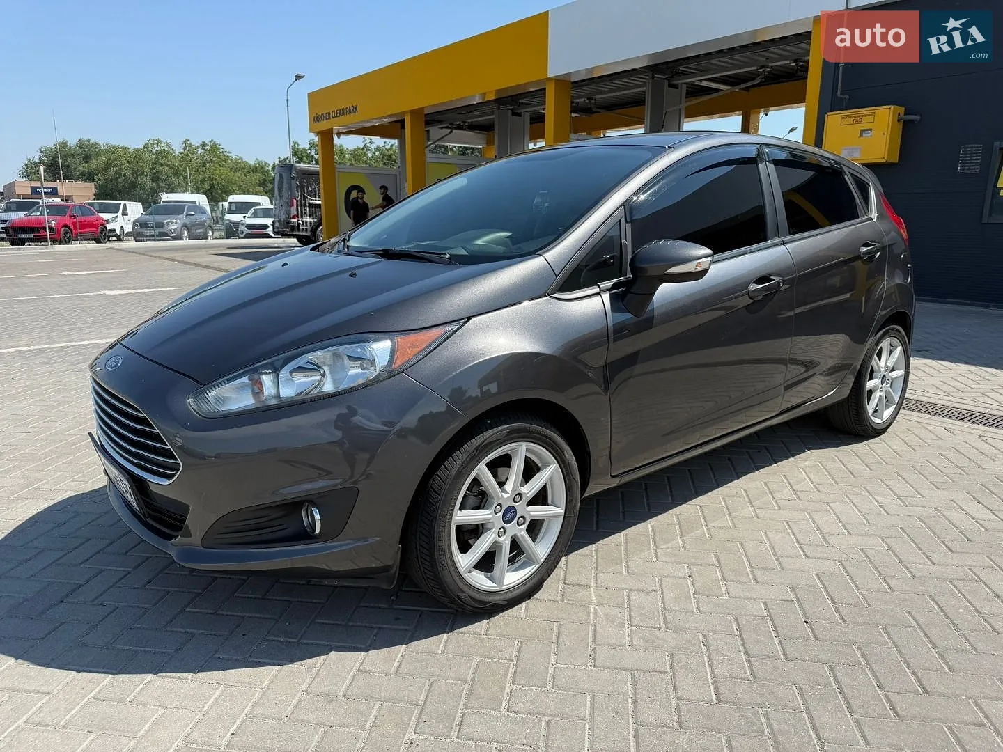 2017 Ford Fiesta - мініатюра 11