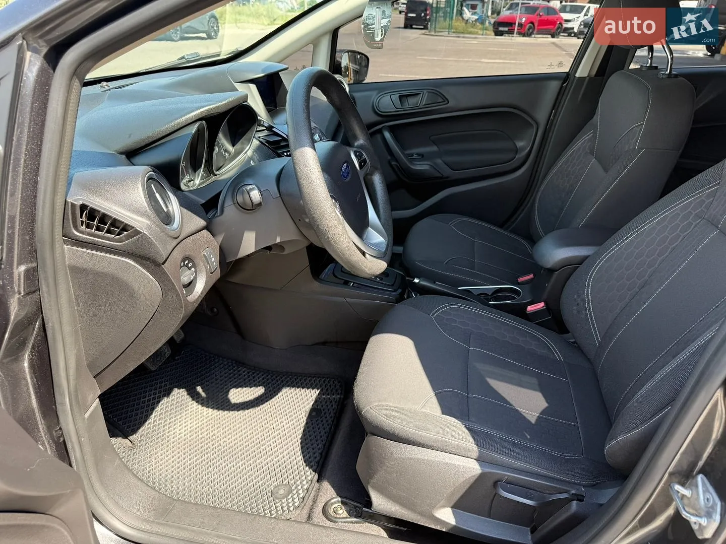 2017 Ford Fiesta - мініатюра 17