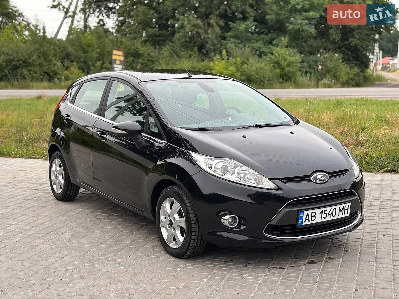 2010 Ford Fiesta - фото 1