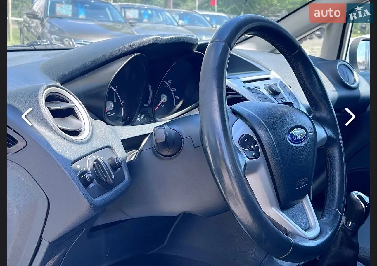 2012 Ford Fiesta - мініатюра 12