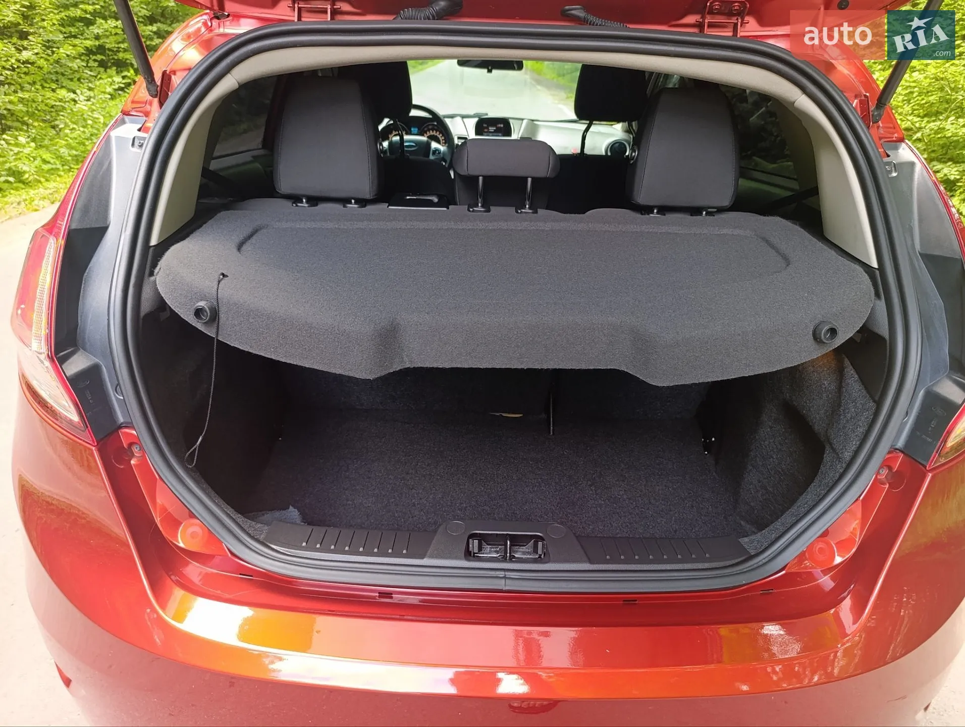 2018 Ford Fiesta - мініатюра 12
