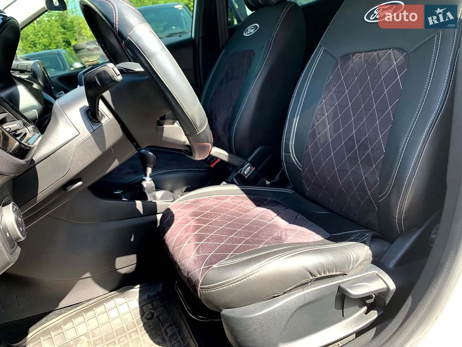 2018 Ford Fiesta - мініатюра 18
