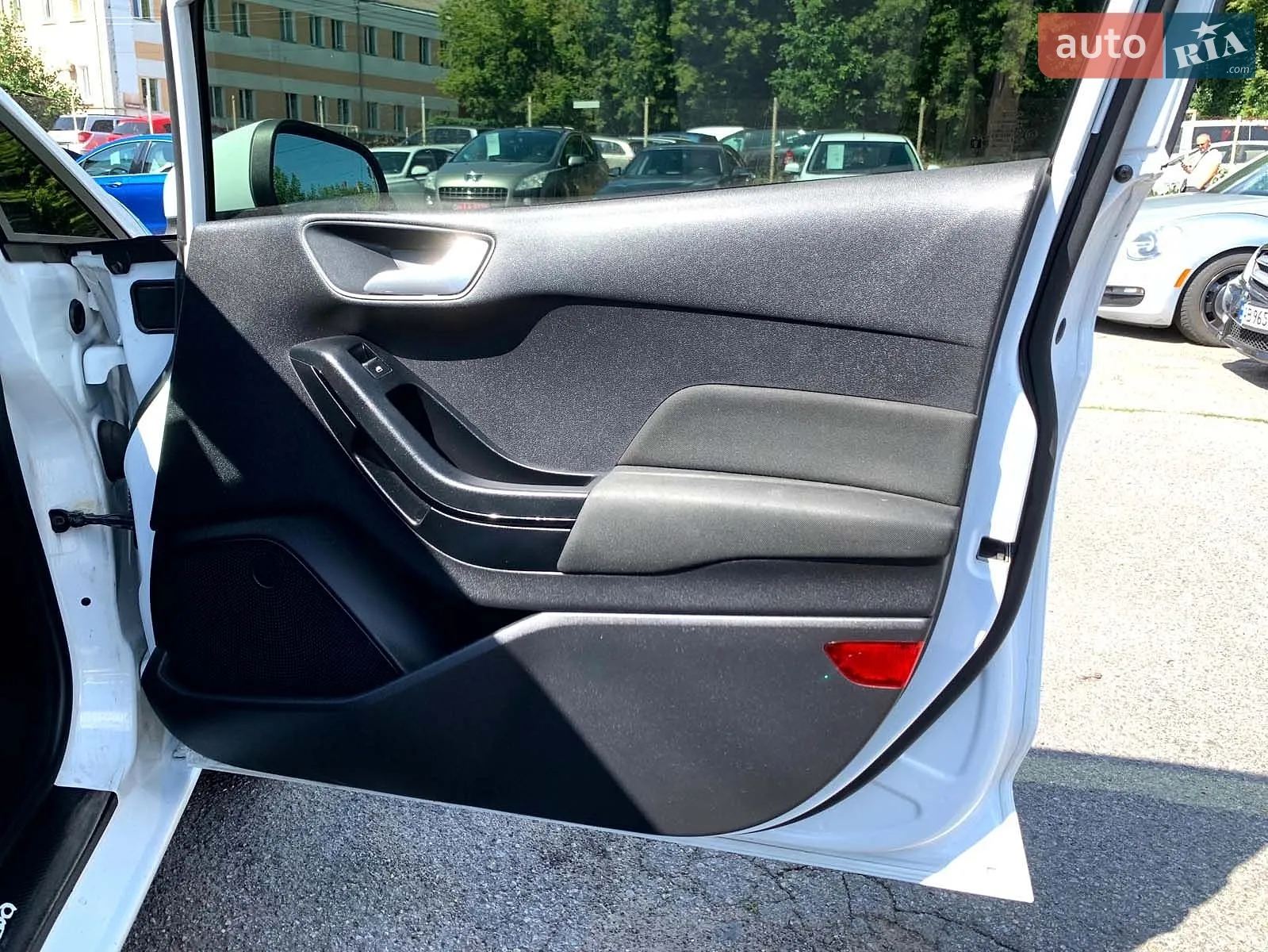 2018 Ford Fiesta - мініатюра 30