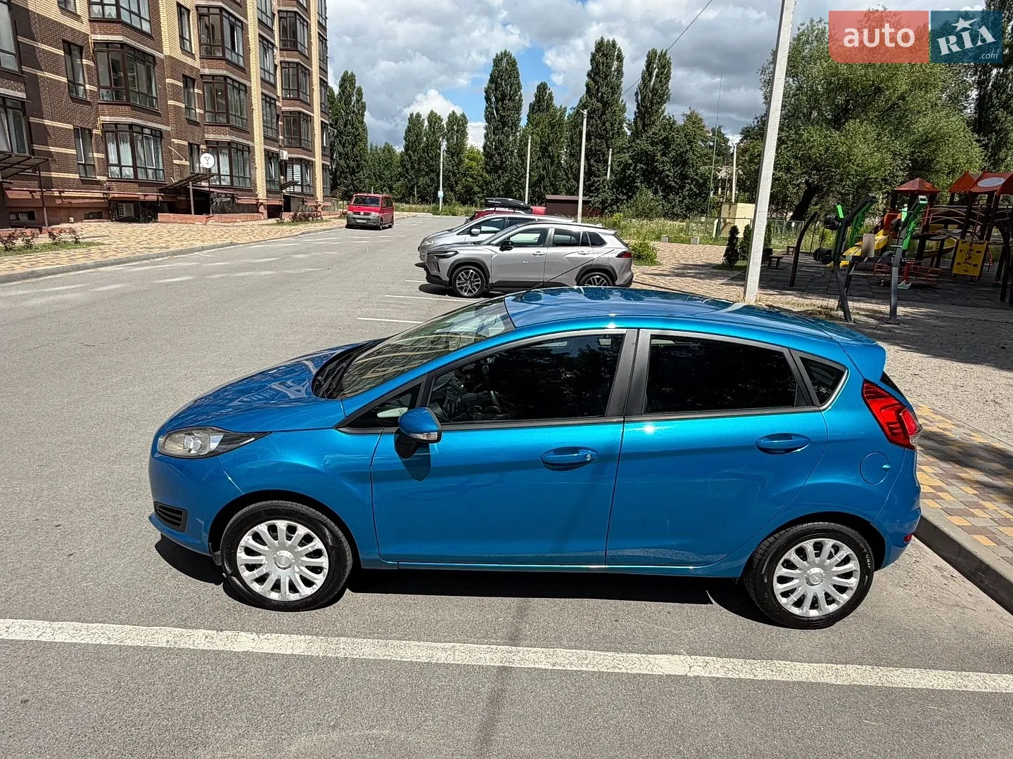 2013 Ford Fiesta - мініатюра 15