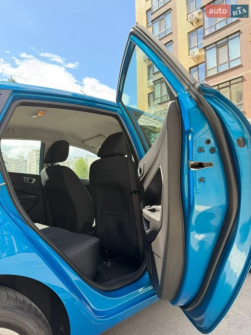 2013 Ford Fiesta - мініатюра 24
