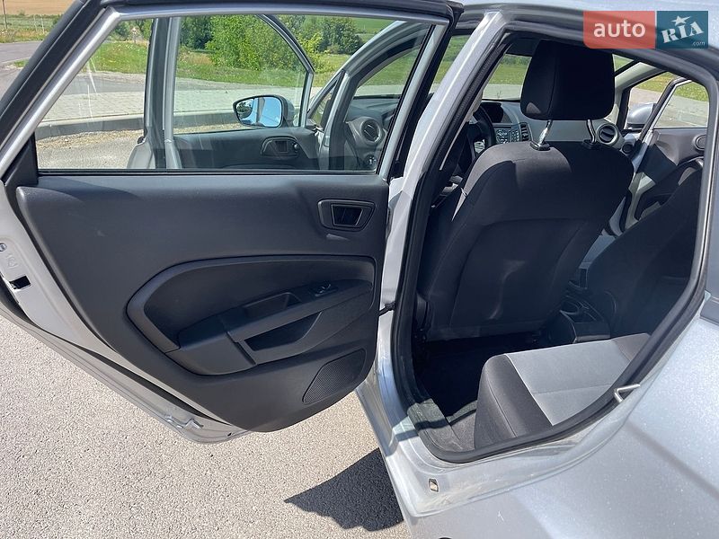 Седан Ford Fiesta 2018 в Луцке фото 20 Седан Ford Fiesta 2018 в Луцке