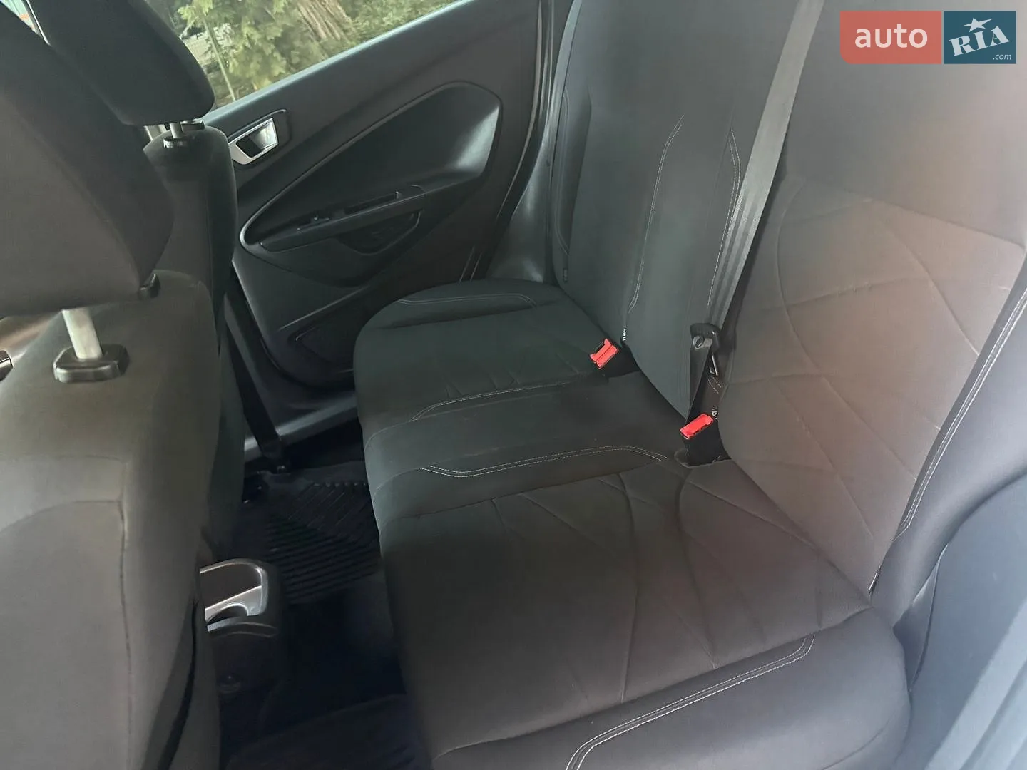2012 Ford Fiesta - мініатюра 20