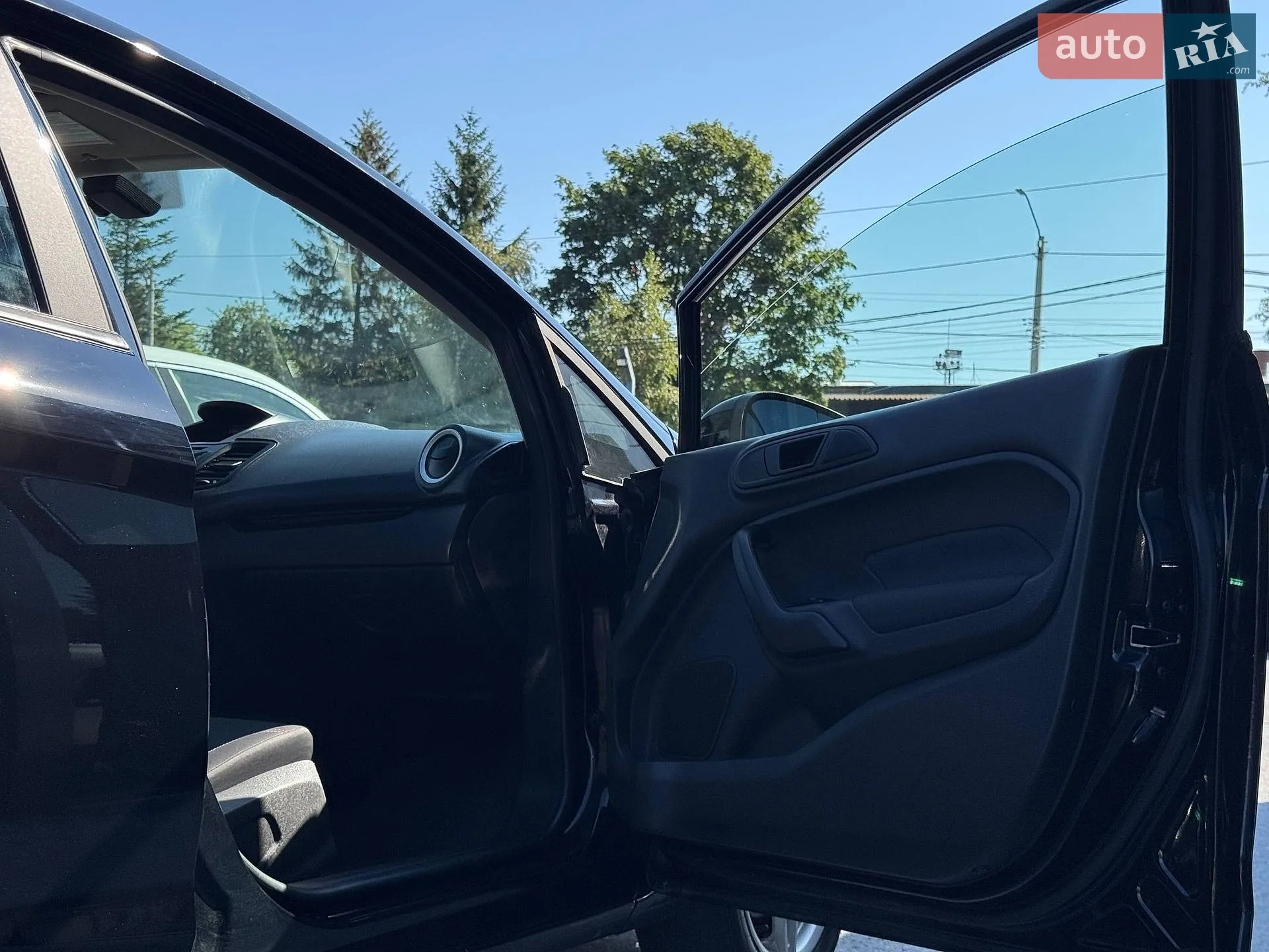 2018 Ford Fiesta - мініатюра 51