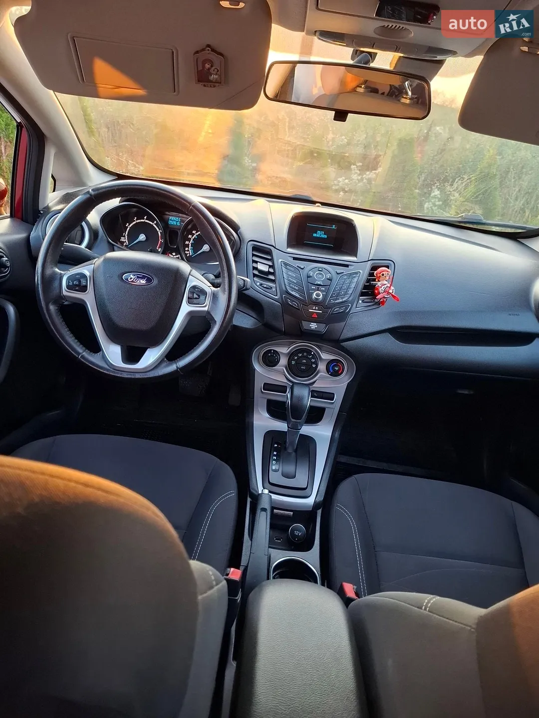 2015 Ford Fiesta - мініатюра 22
