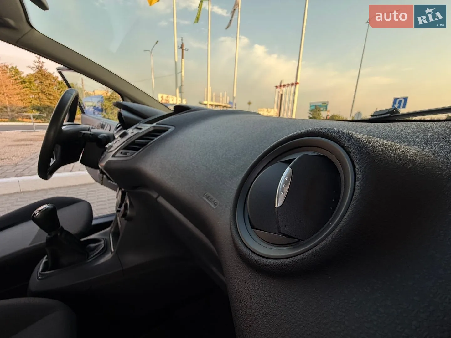 2013 Ford Fiesta - мініатюра 71