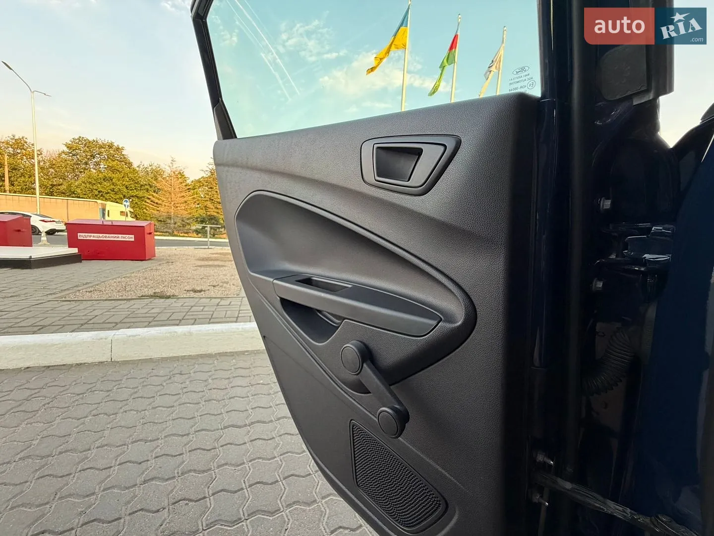 2013 Ford Fiesta - мініатюра 78
