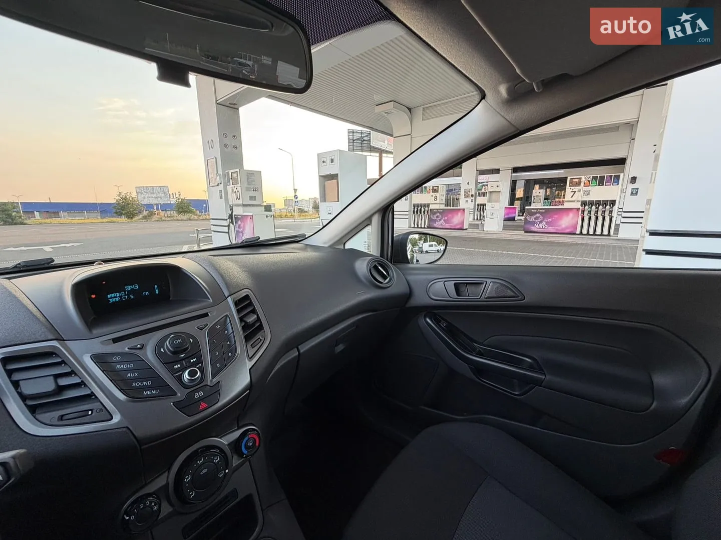 2013 Ford Fiesta - мініатюра 110