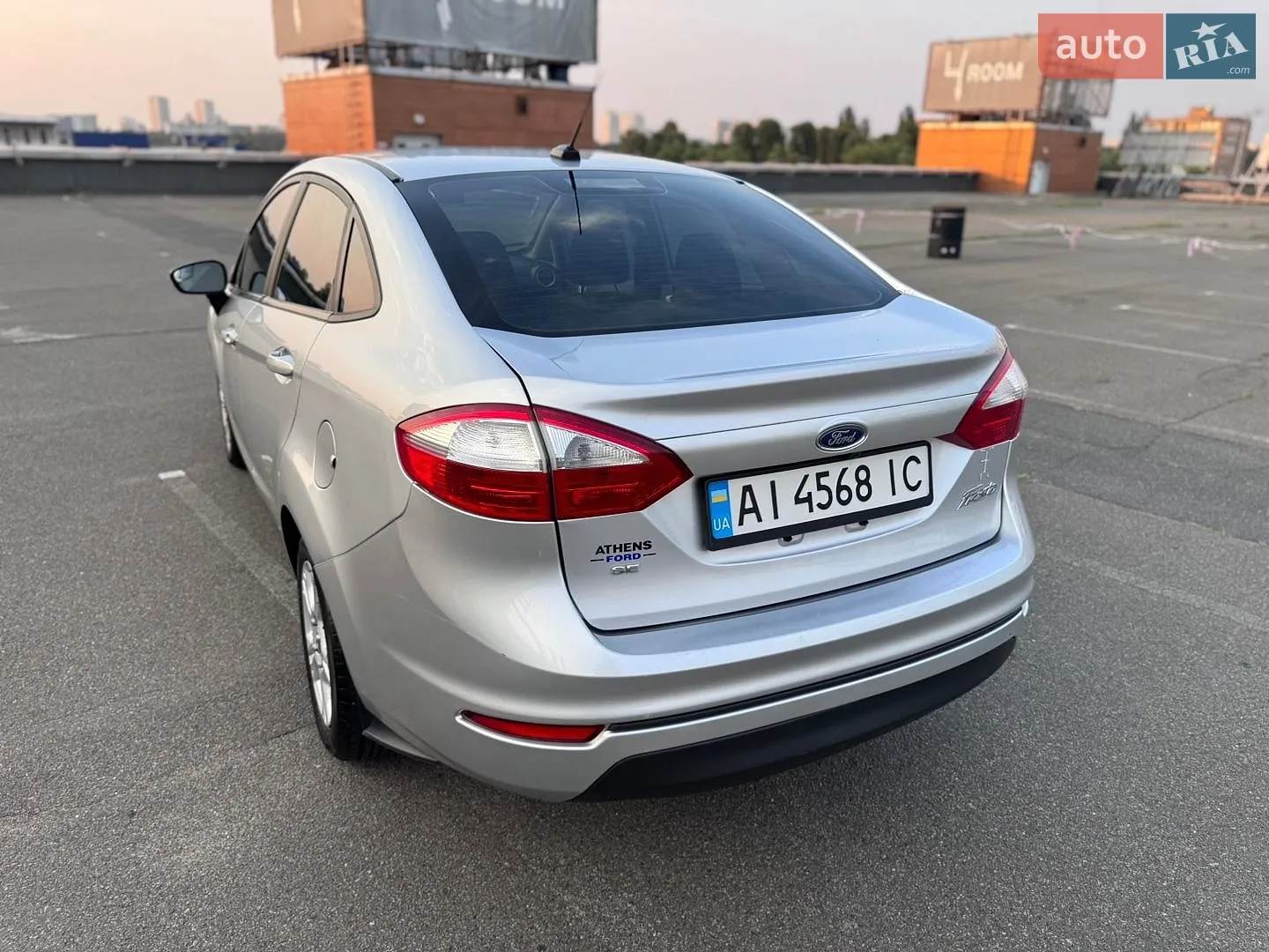 2016 Ford Fiesta - мініатюра 8