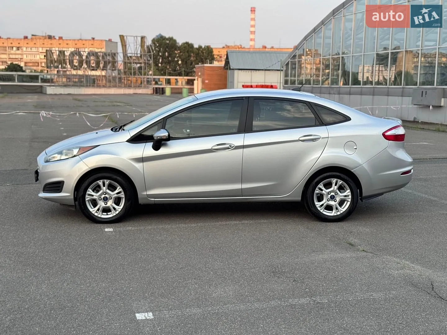 2016 Ford Fiesta - мініатюра 10