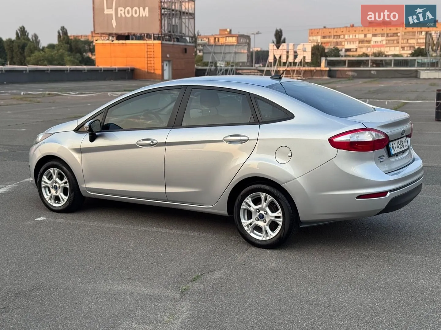 2016 Ford Fiesta - мініатюра 11