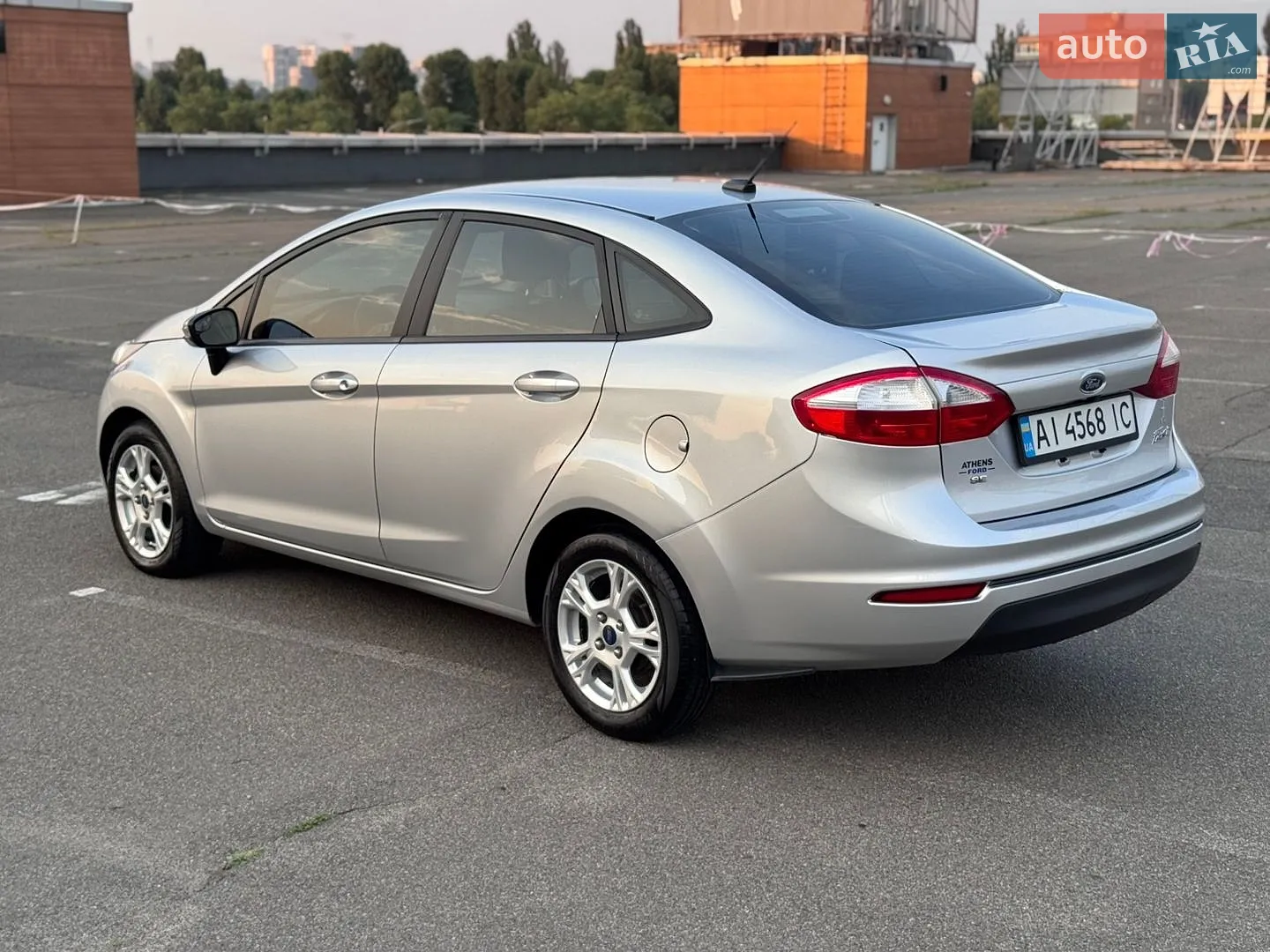 2016 Ford Fiesta - мініатюра 12