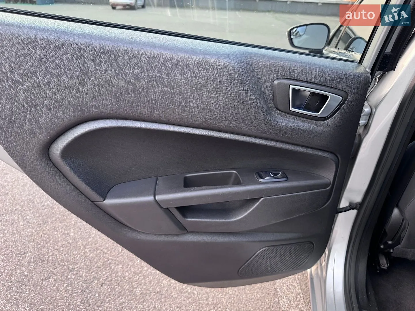 2016 Ford Fiesta - мініатюра 30