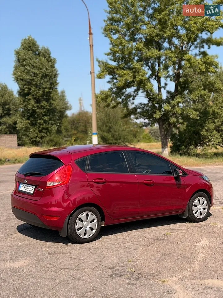 2011 Ford Fiesta - мініатюра 9