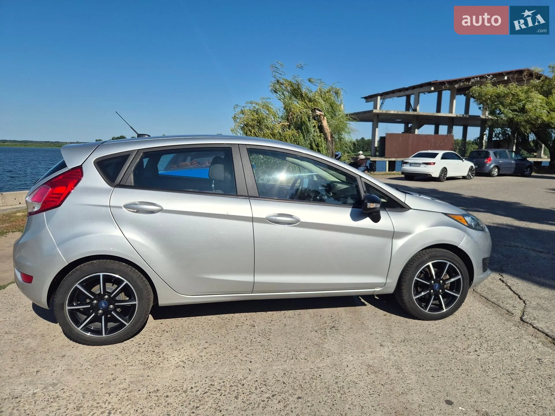 2019 Ford Fiesta - мініатюра 16