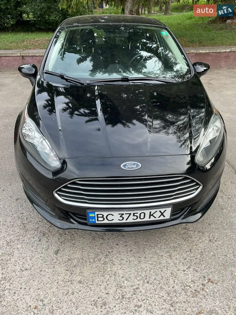 2018 Ford Fiesta - фото 1