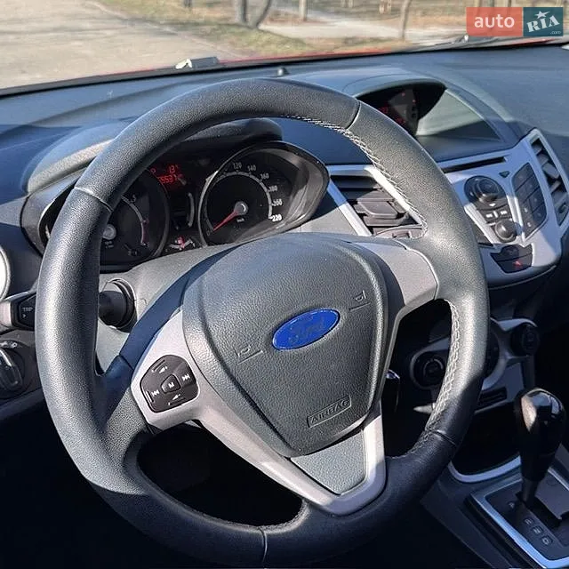 2012 Ford Fiesta - мініатюра 7
